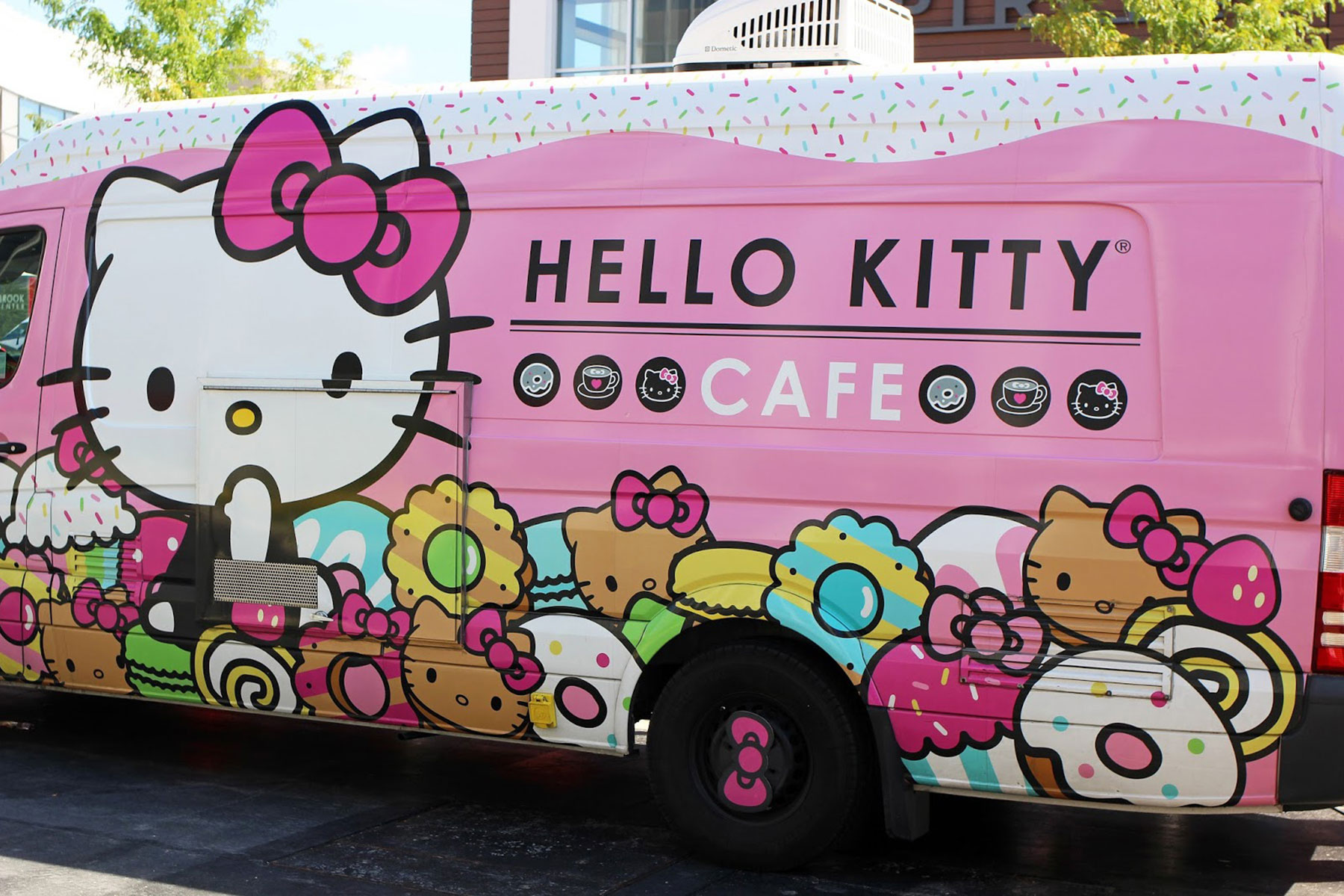 Hello Kitty Cafe Truck to make its first appearance in Milwaukee
