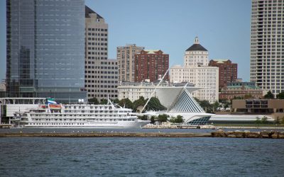 Port Milwaukee expects more than 10,000 cruise ship passengers to visit the city for 2022 summer season