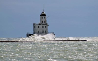 Lake Michigan’s water level expected to remain high well into spring