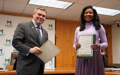 Marcelia Nicholson unanimously re-elected as Chairwoman of Milwaukee County Board of Supervisors