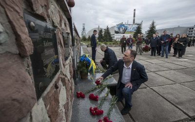 Ukrainians mark 37th anniversary of Chernobyl disaster amid escalating nuclear threats from Russia