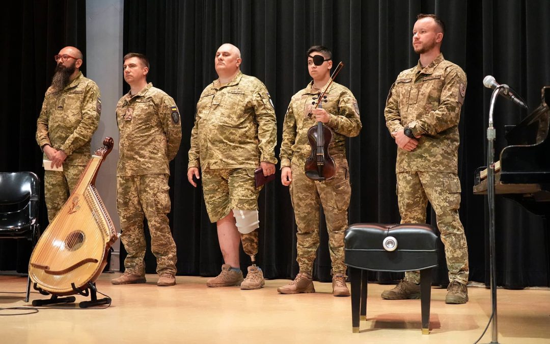 Frontline “soldier artists” from Ukraine perform a cultural concert of gratitude for Milwaukee