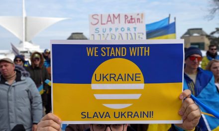 Milwaukee stands with Ukraine: Rally marks 3rd year of full-scale invasion and condemns Trump’s betrayal