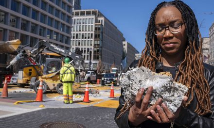 Republican threats push DC to begin removing “Black Lives Matter” plaza from street near White House