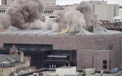 Video: Controlled roof demolition leaves Bradley Center topless