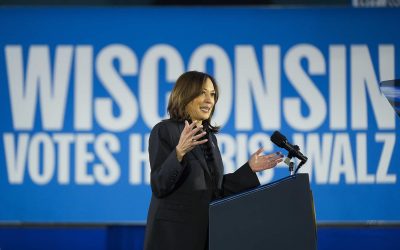 Dueling rallies: Harris and Trump campaign in Milwaukee for a final push to win Wisconsin